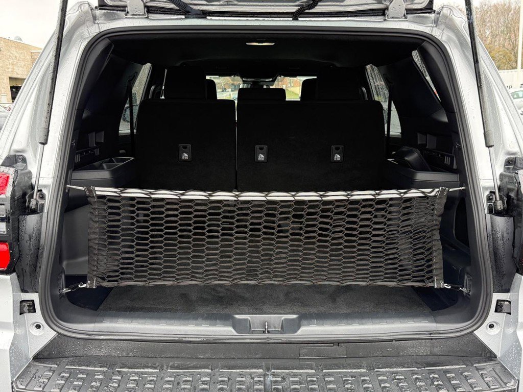 Certified 2025 Toyota 4Runner TRD Off-Road image 4