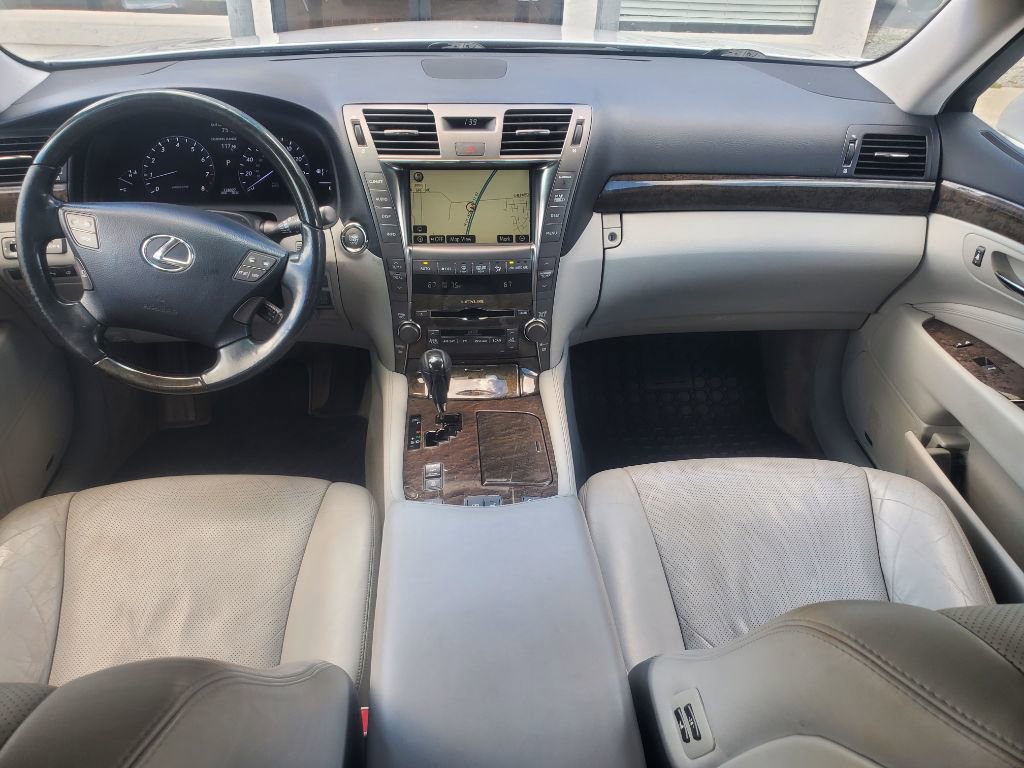 Used 2008 Lexus LS 460 Base image 32