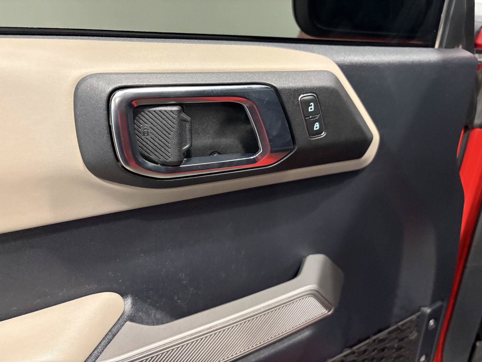Used 2022 Ford Bronco Wildtrak AWD/4WD image 14
