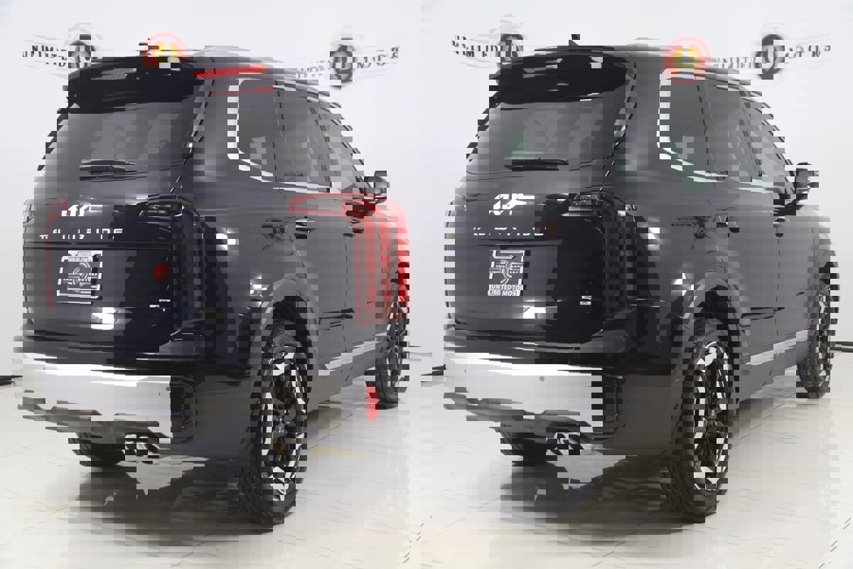 Used 2024 Kia Telluride S w/ S Sunroof Package image 3