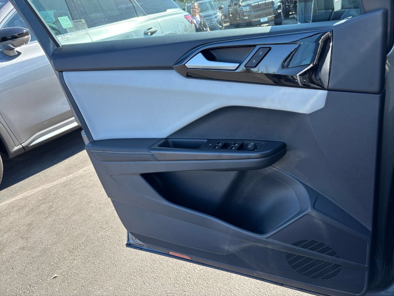 Used 2026 Volkswagen Taos S FWD image 18