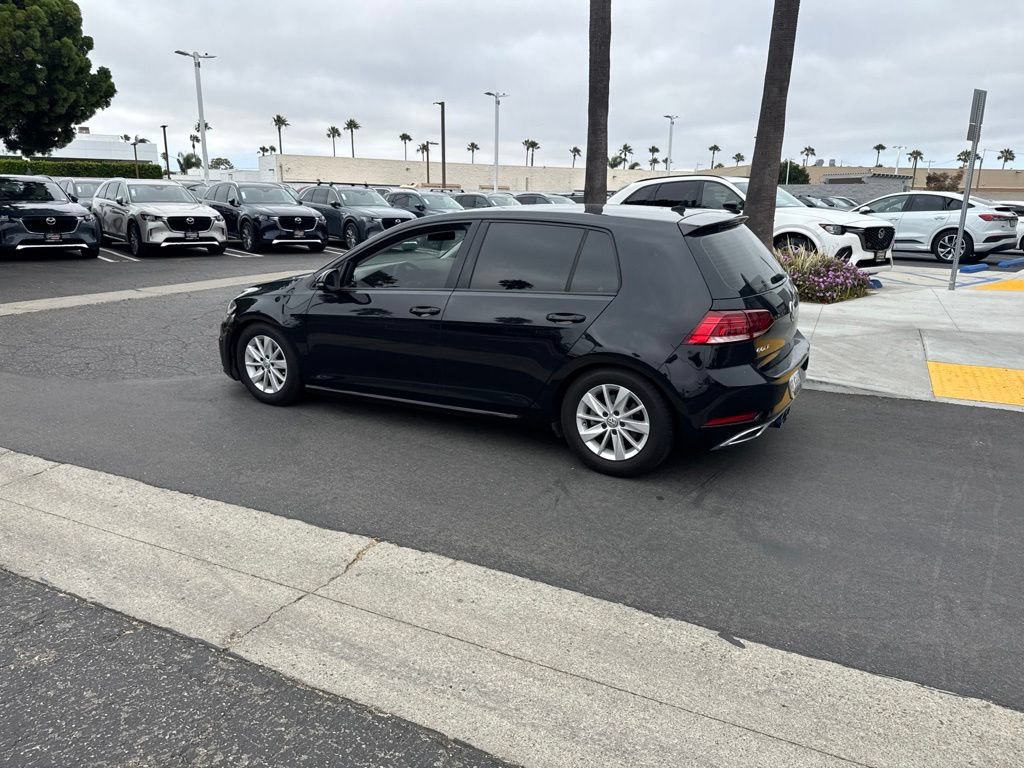 Used 2019 Volkswagen Golf 4-Door FWD image 16