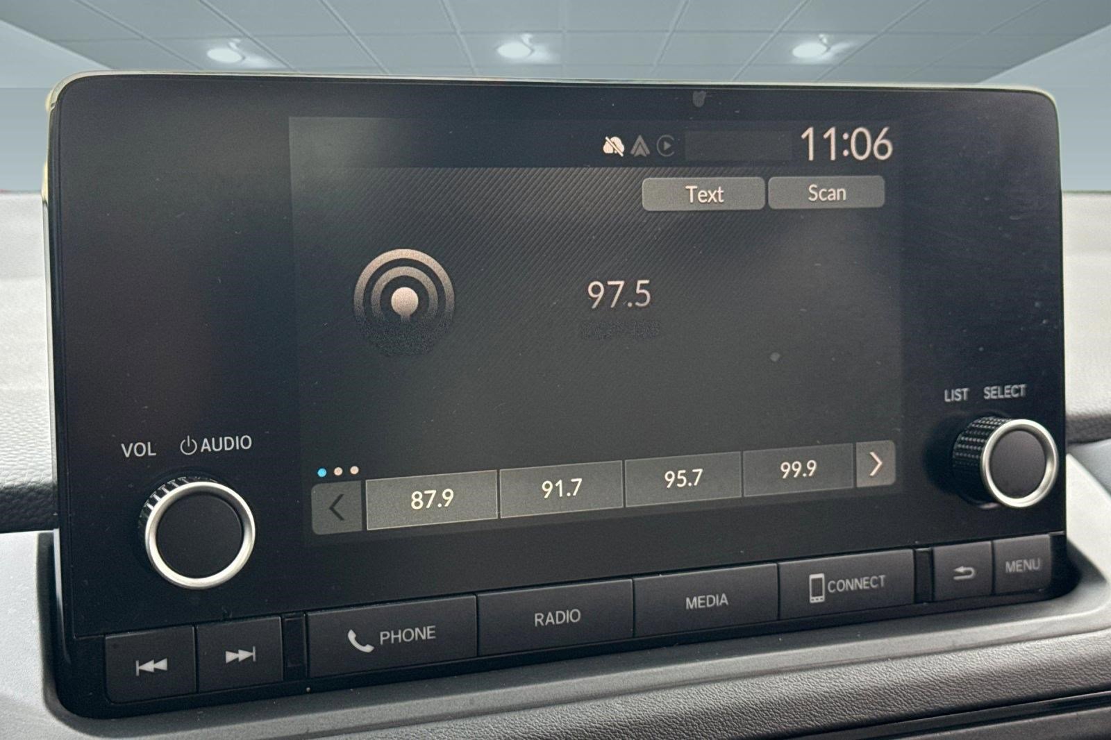 Used 2023 Honda Accord LX image 21