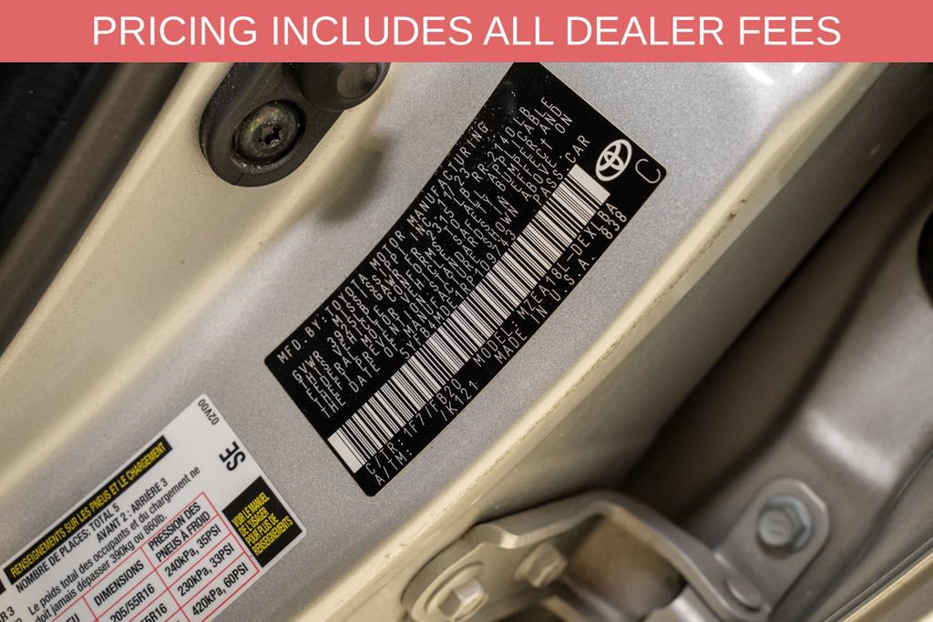 Used 2024 Toyota Corolla LE FWD image 19