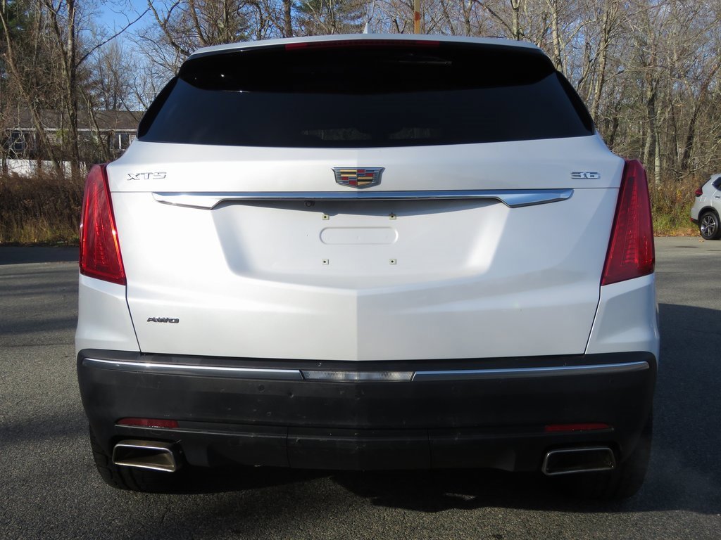 Used 2017 Cadillac XT5 Premium Luxury image 7