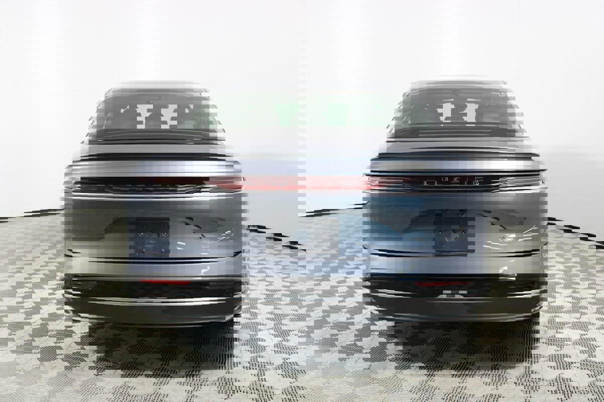 Used 2024 Lucid Air Touring image 40