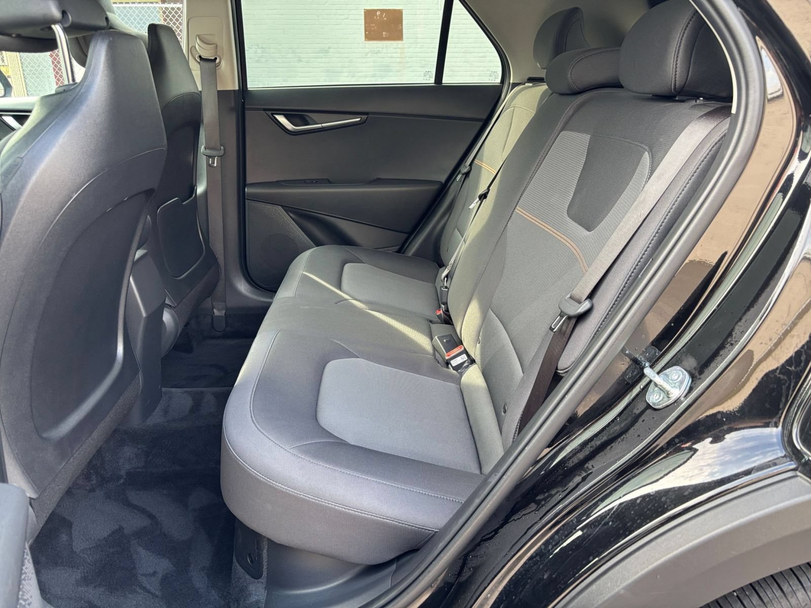 Used 2026 Kia Niro LX FWD image 23