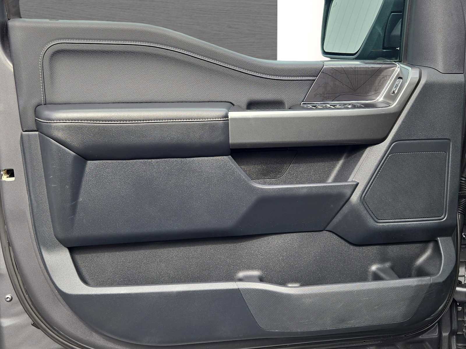 Used 2022 Ford F150 XLT w/ Equipment Group 302A High image 21