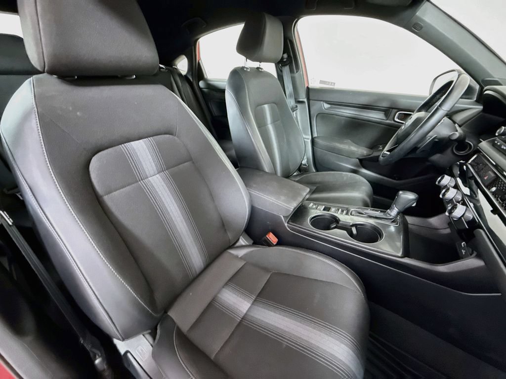 Used 2023 Honda Civic Sport image 25