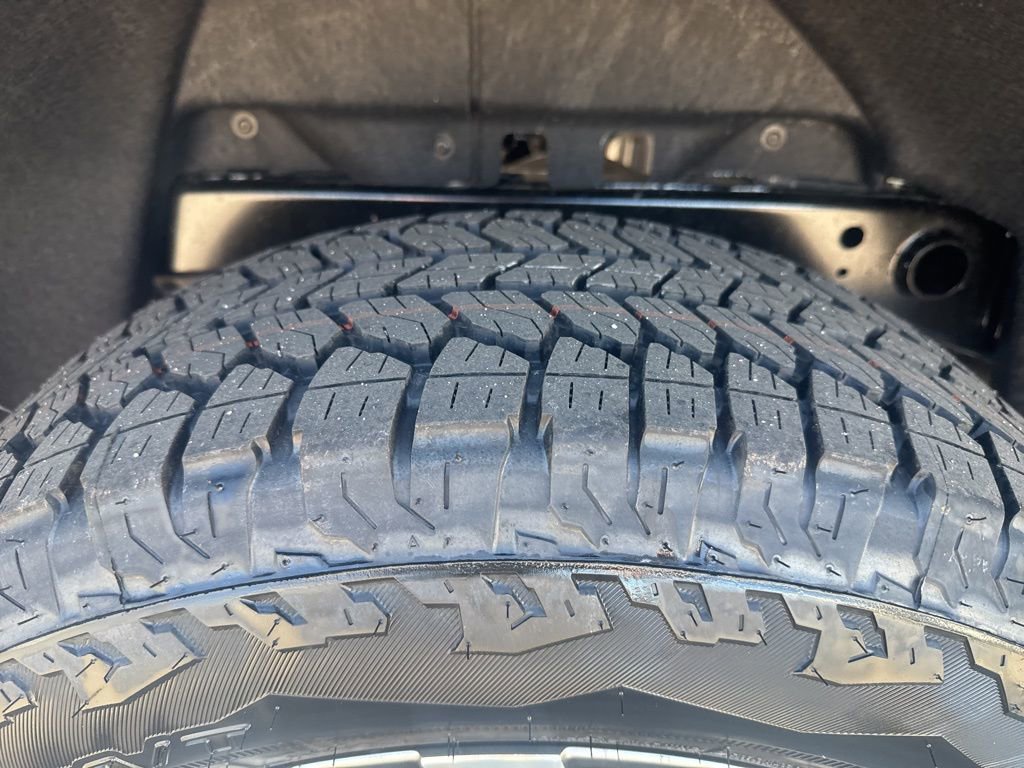 New 2026 GMC Canyon Denali image 34