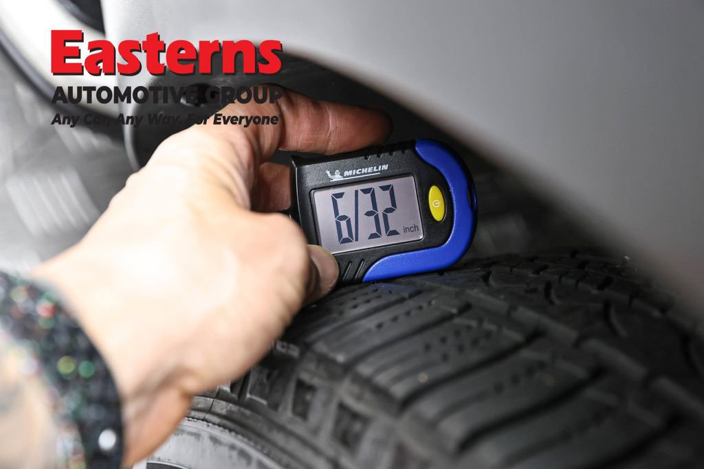 Used 2022 Kia Telluride LX AWD/4WD image 28