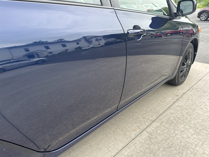 Used 2011 Toyota Corolla LE FWD image 19