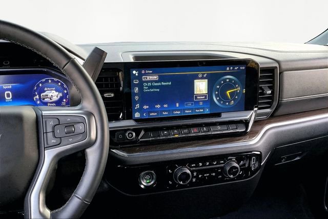 Used 2024 Chevrolet Silverado 1500 LT Trail Boss w/ Protection Package image 9