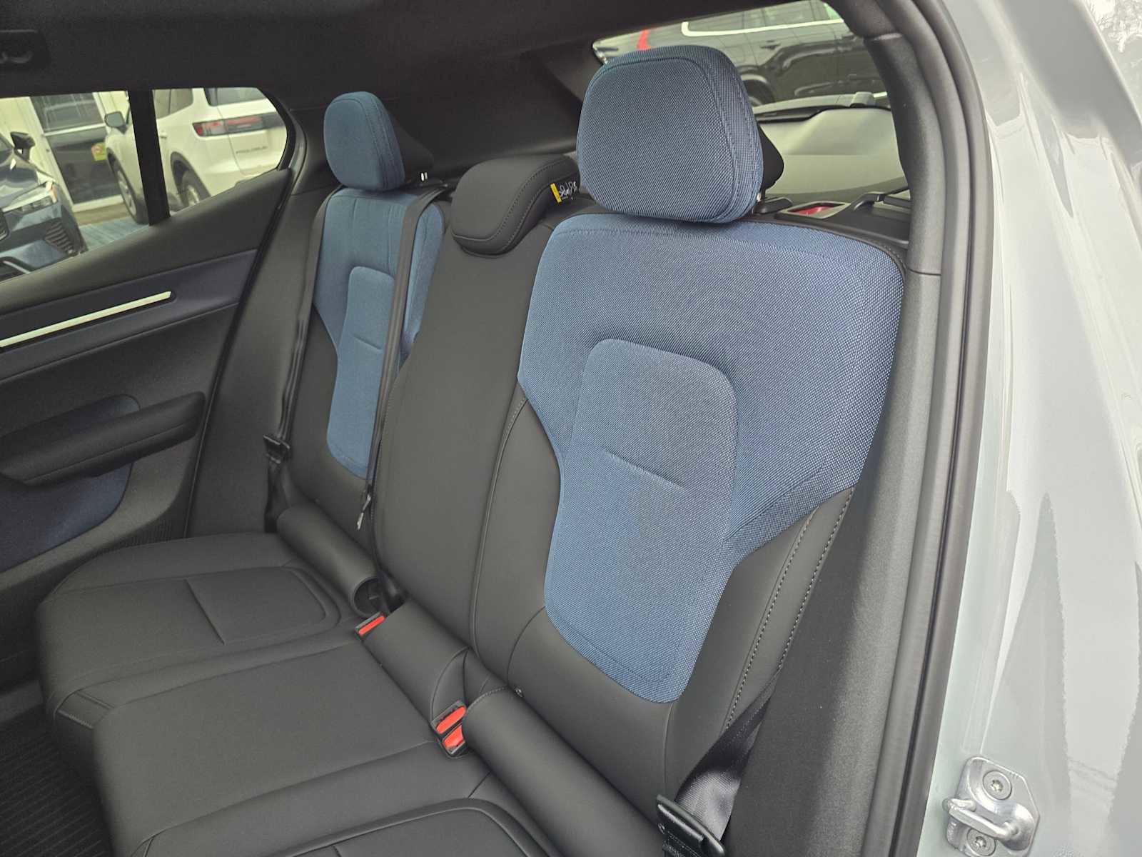 New 2026 Volvo EX30 Plus w/ Protection Package Premier AWD/4WD image 17