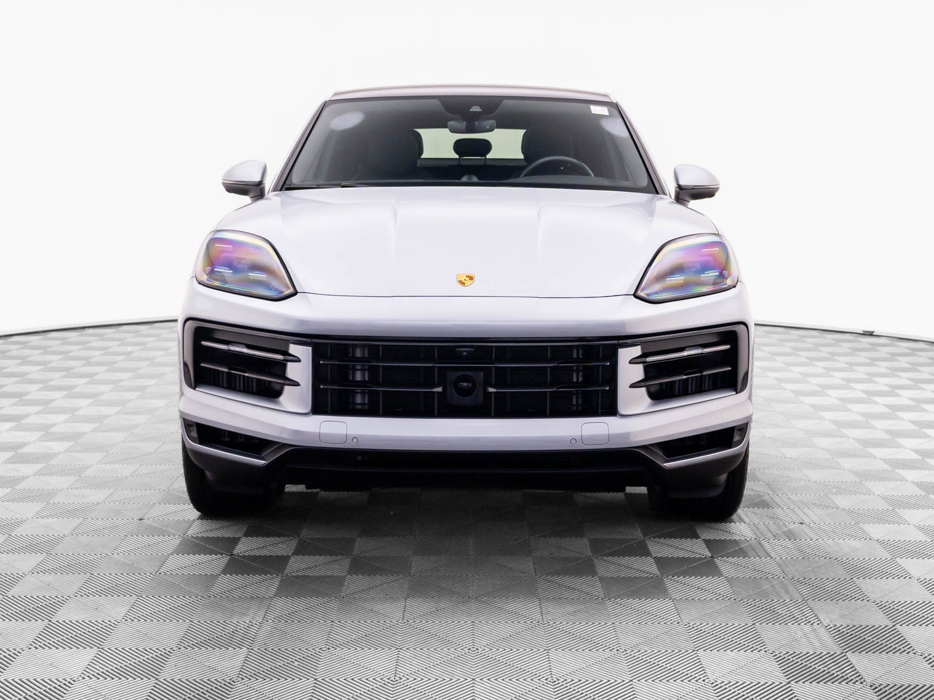 Certified 2024 Porsche Cayenne Coupe AWD/4WD image 9