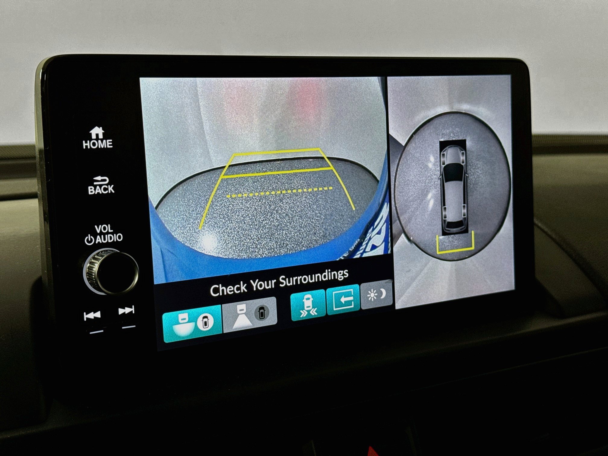 Certified 2025 Honda Pilot TrailSport image 13