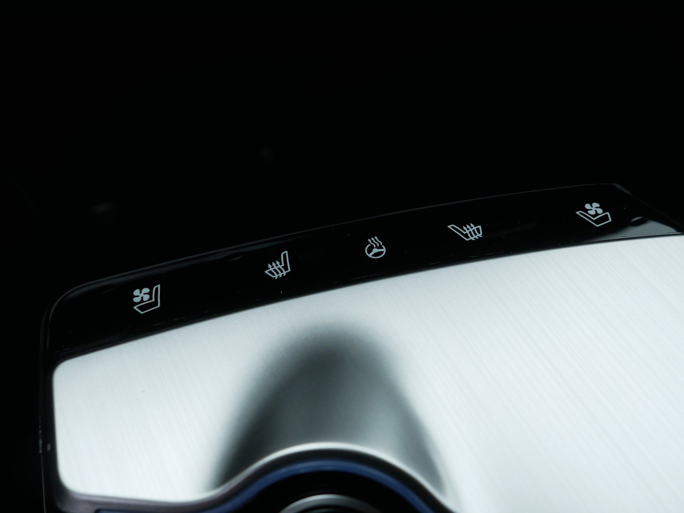 Certified 2024 Kia EV6 GT-Line image 32