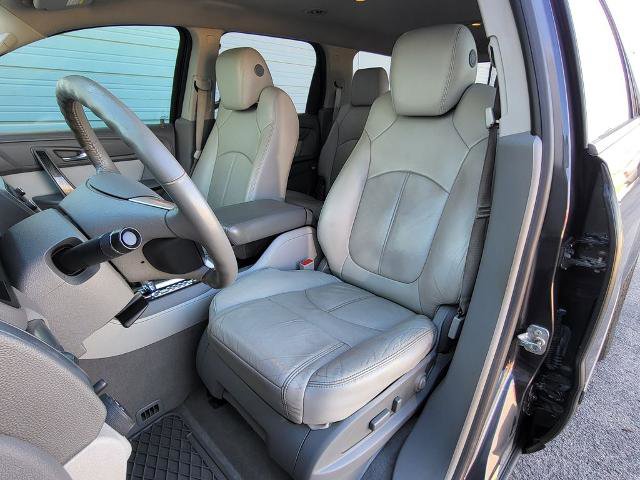 Used 2016 GMC Acadia SLT image 13