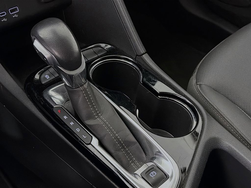 Used 2024 Buick Encore GX Sport Touring image 19