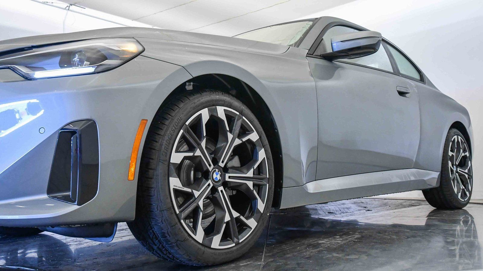 New 2026 BMW 230i xDrive Coupe w/ Convenience Package AWD/4WD image 10
