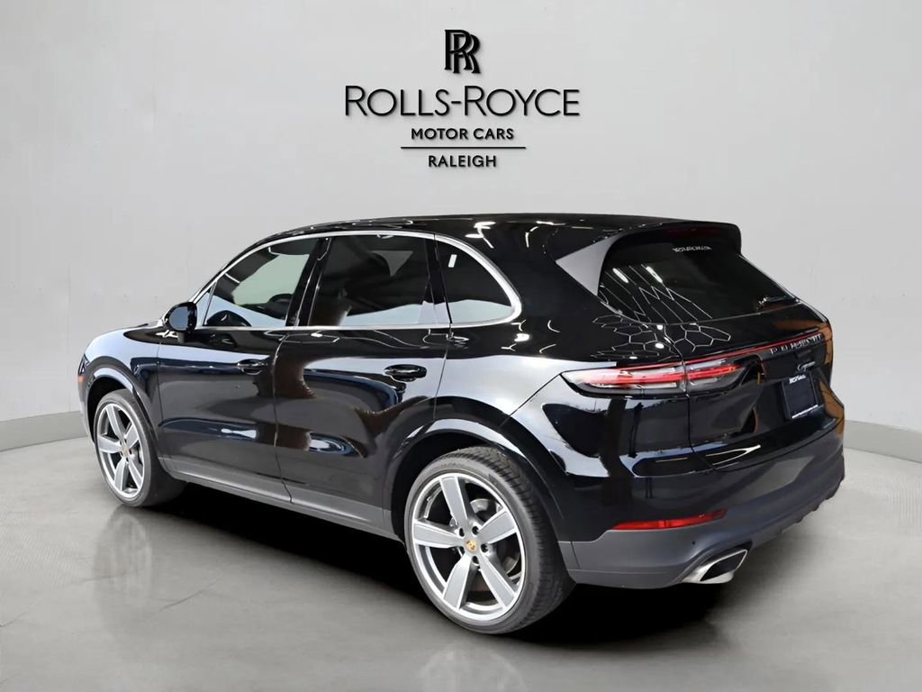 Used 2019 Porsche Cayenne Base image 6