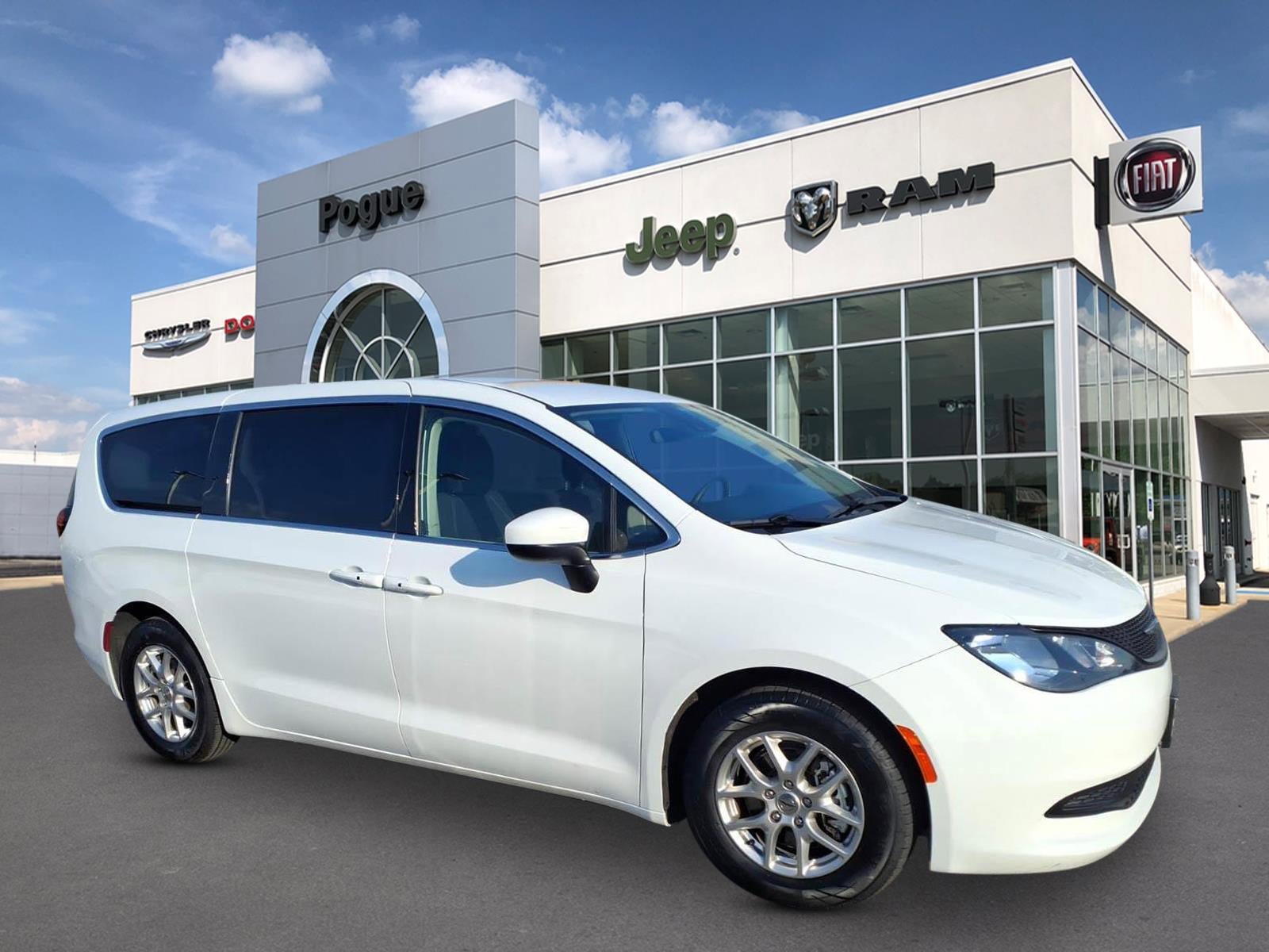 Used 2023 Chrysler Voyager LX