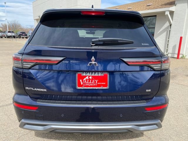 New 2026 Mitsubishi Outlander SE AWD/4WD image 4