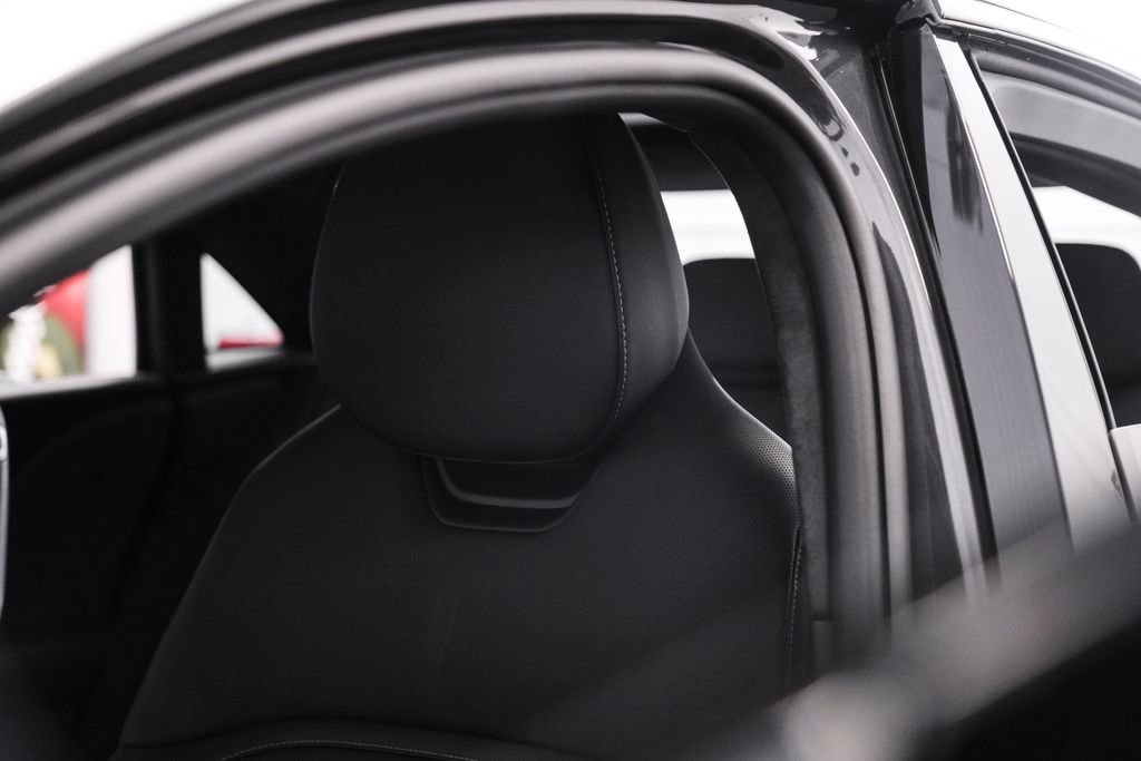 Used 2024 Lucid Air Touring image 31