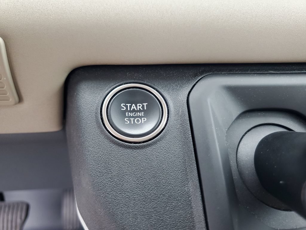 Used 2023 Land Rover Defender 110 S AWD/4WD image 20
