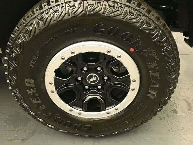 New 2026 Ford Bronco Badlands image 9