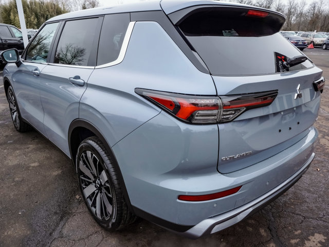 New 2026 Mitsubishi Outlander SE AWD/4WD image 4