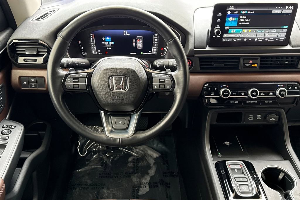 Certified 2023 Honda Pilot Elite image 18