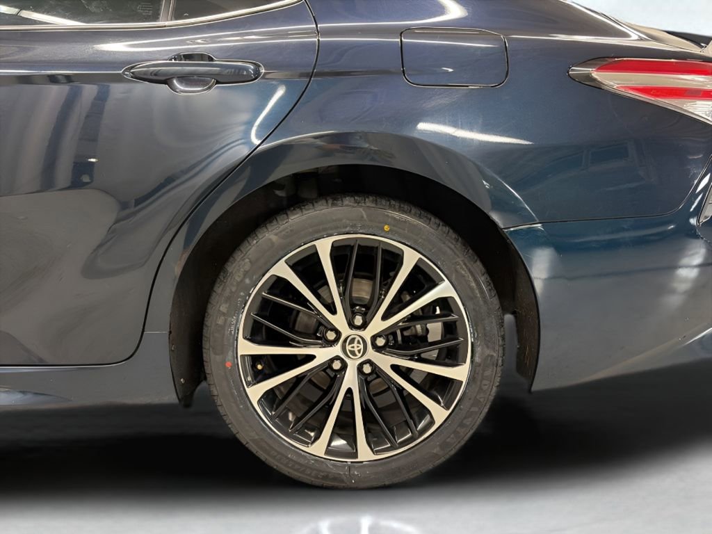 Used 2020 Toyota Camry SE w/ Cold Weather Package AWD/4WD image 26