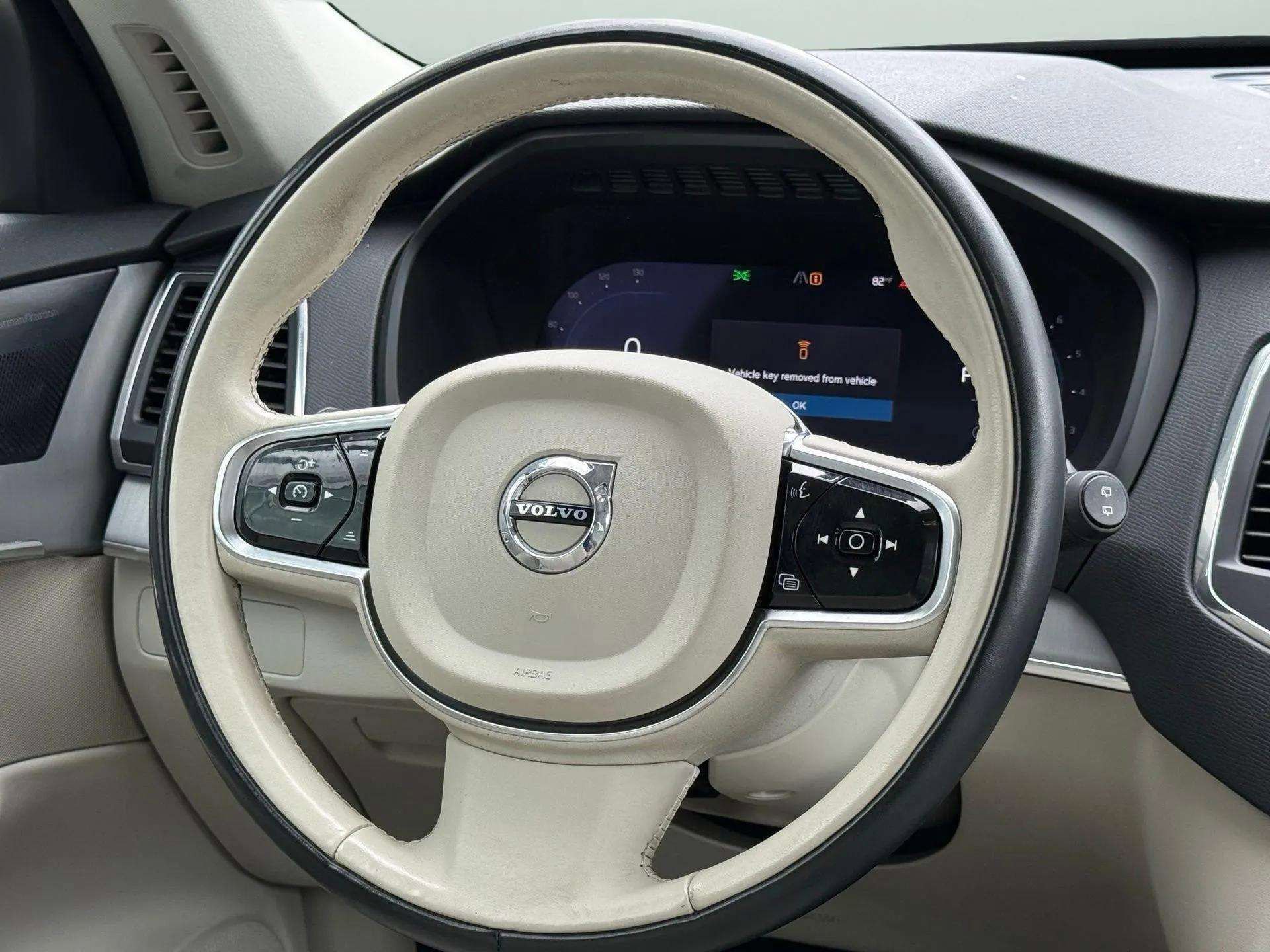 Used 2023 Volvo XC90 B5 Core w/ Protection Package Premier image 31