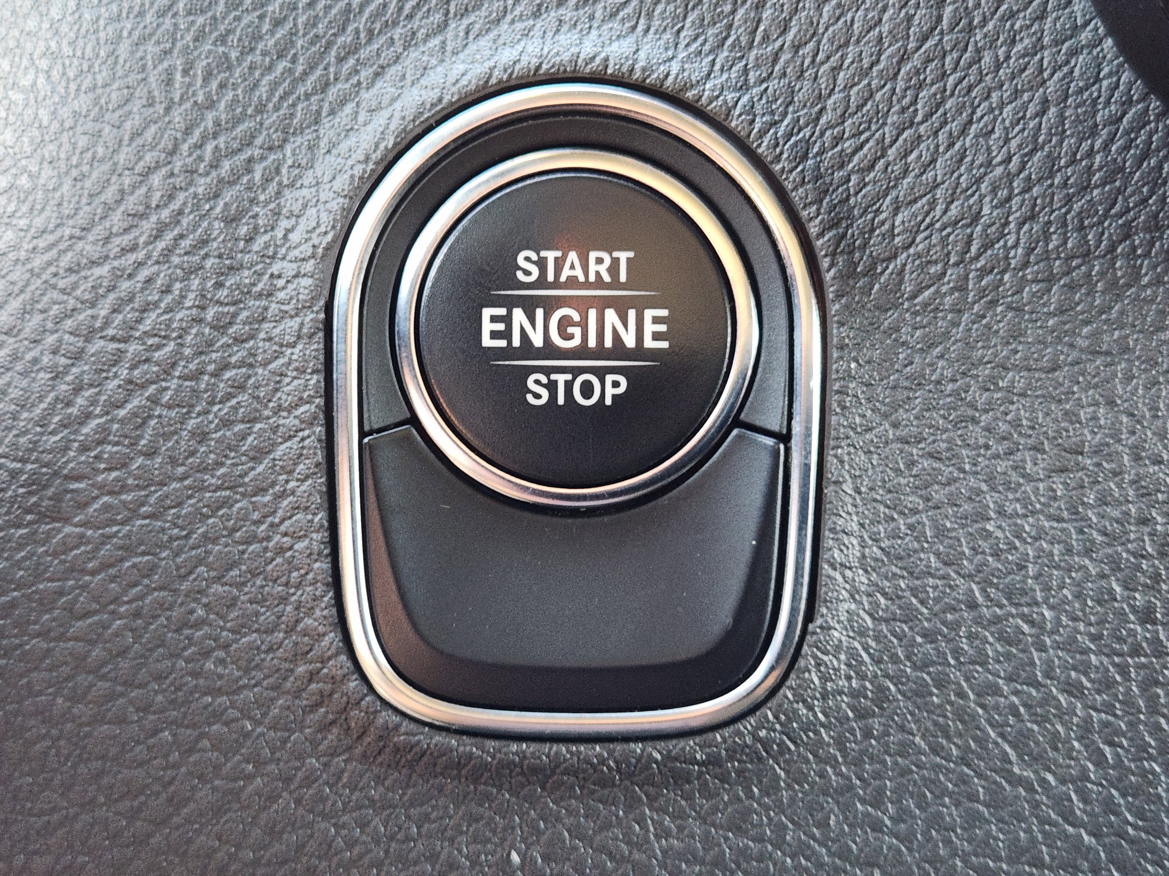 Used 2020 Mercedes-Benz Sprinter 144 Cargo image 22