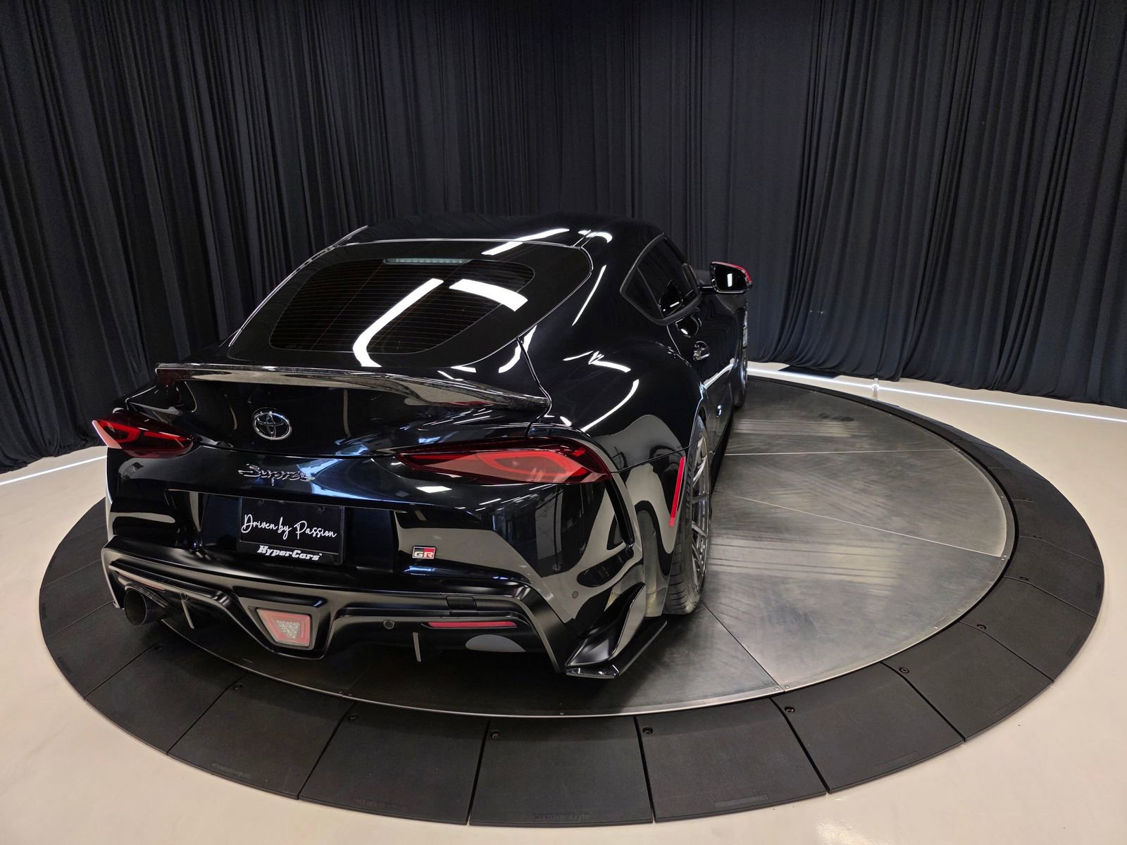 Used 2020 Toyota Supra Launch Edition w/ Driver Assist Package RWD image 17