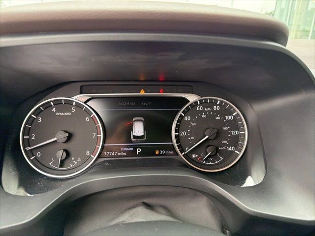 Used 2022 Nissan Rogue SV FWD image 15