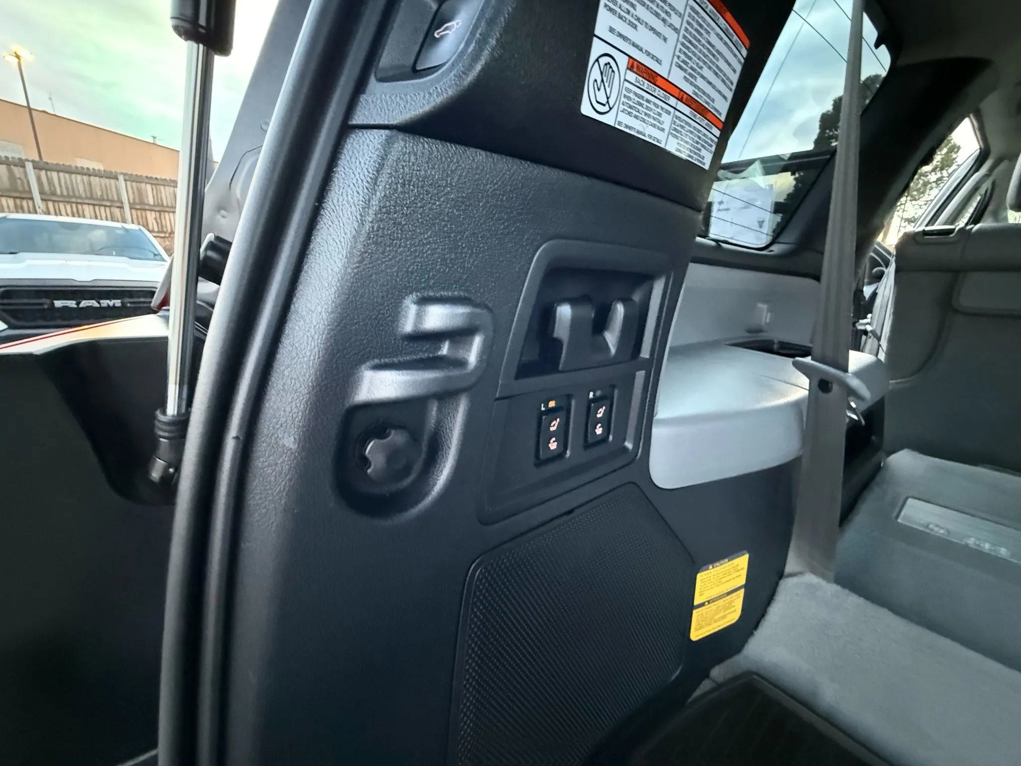 Used 2017 Toyota Sequoia Limited w/ Safety & Convenience Package image 25