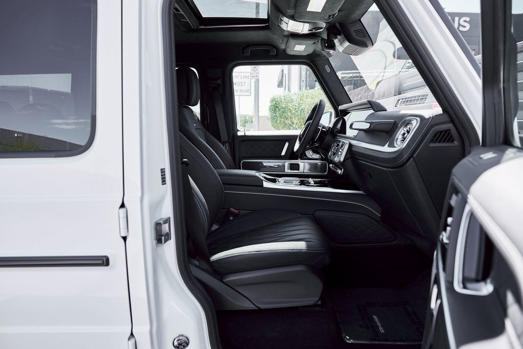 Used 2026 Mercedes-Benz G 63 AMG 4MATIC image 27