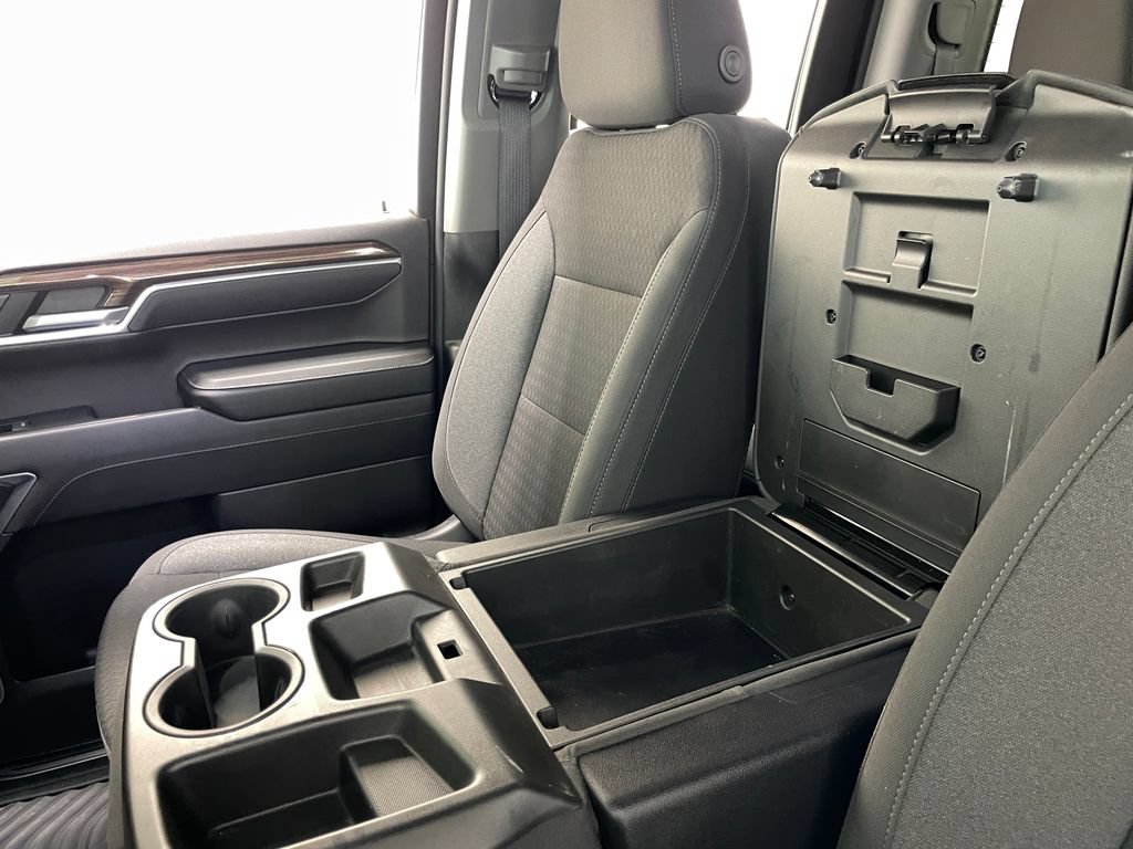 Certified 2022 Chevrolet Silverado 1500 LT AWD/4WD image 30