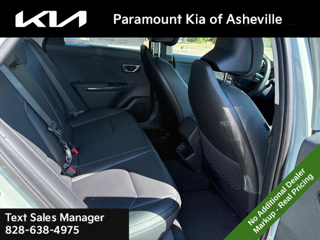 New 2026 Kia K4 EX FWD image 21