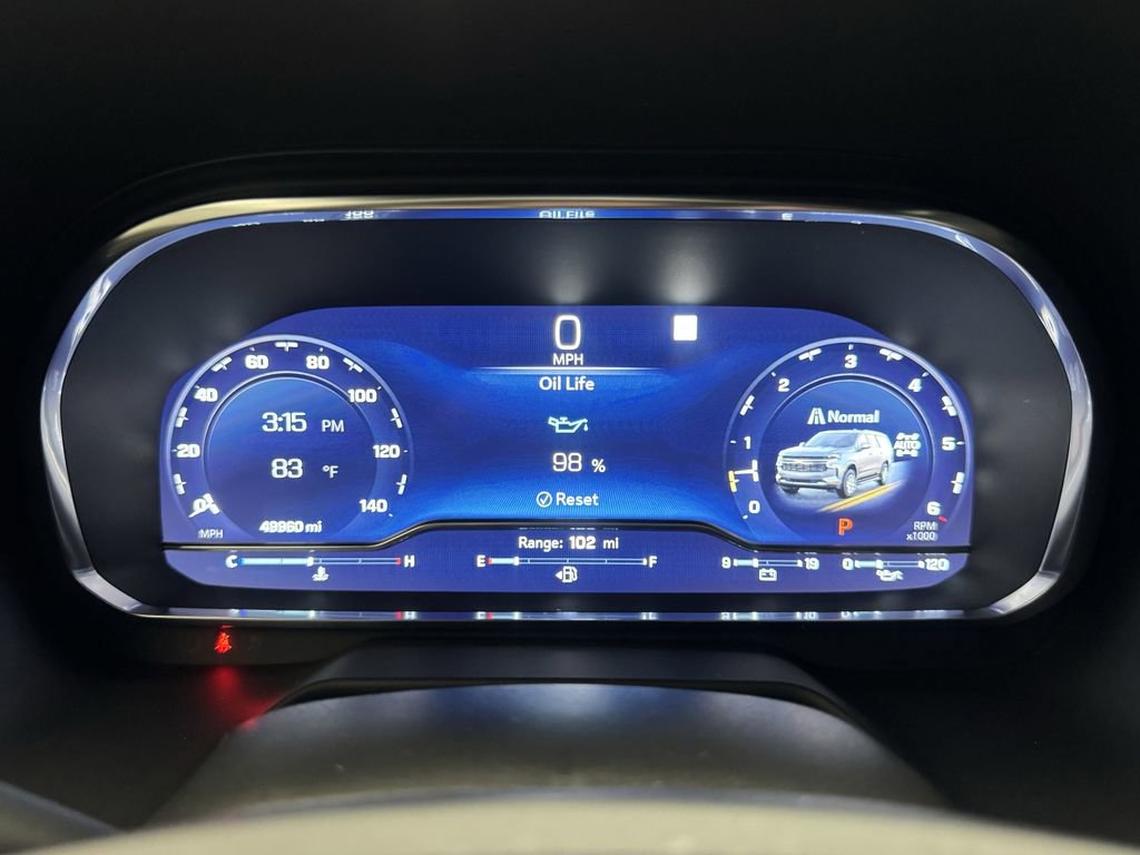 Used 2022 Chevrolet Suburban RST w/ Sport Performance Package image 22