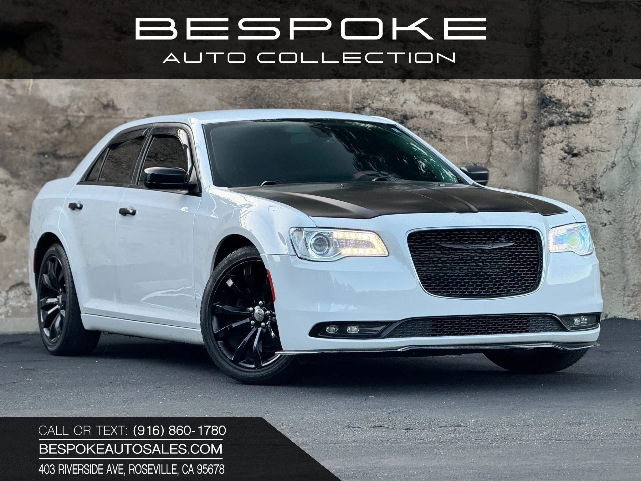 Used 2018 Chrysler 300 Limited RWD image 1
