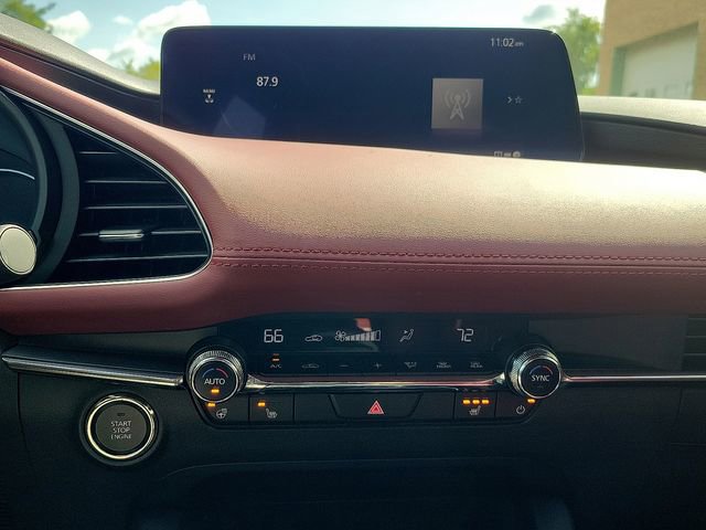 New 2026 MAZDA MAZDA3 Hatchback w/Premium Plus Pkg image 14