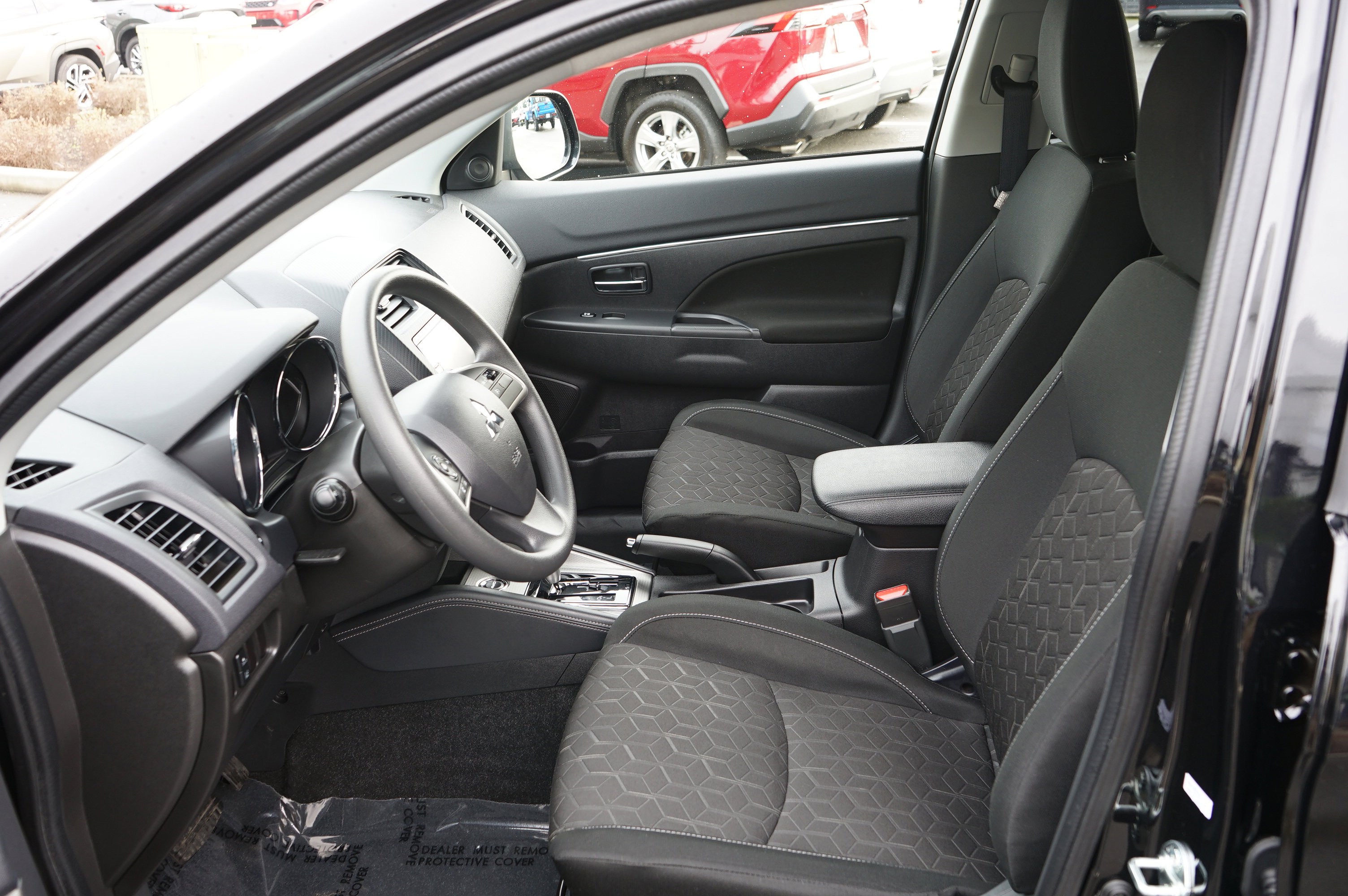 Used 2025 Mitsubishi Outlander Sport ES image 15