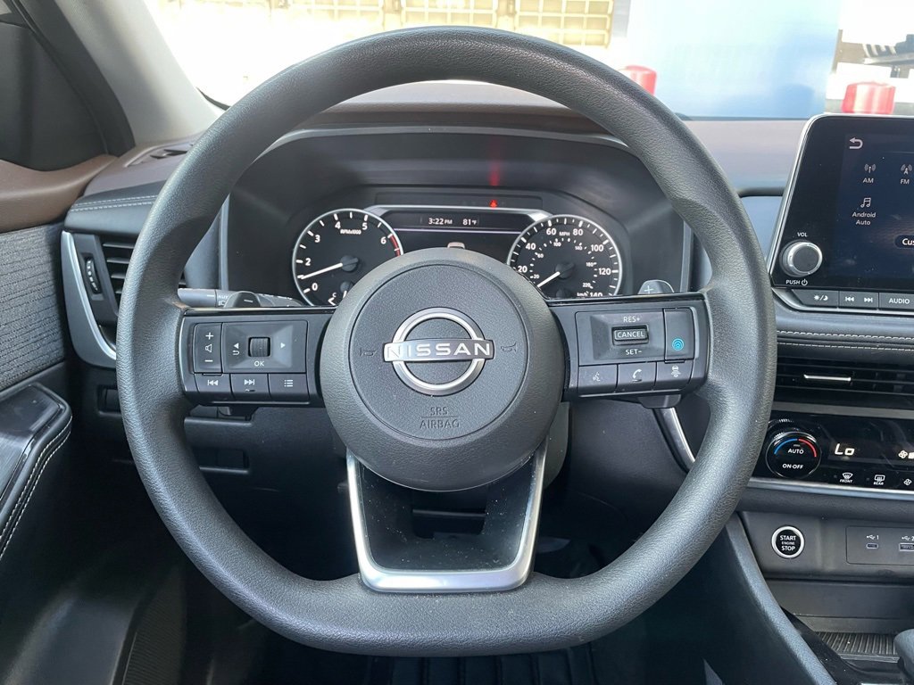 Certified 2023 Nissan Rogue SV image 14