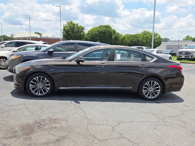 Used 2016 Hyundai Genesis 3.8 w/ Option Group 02 RWD image 4