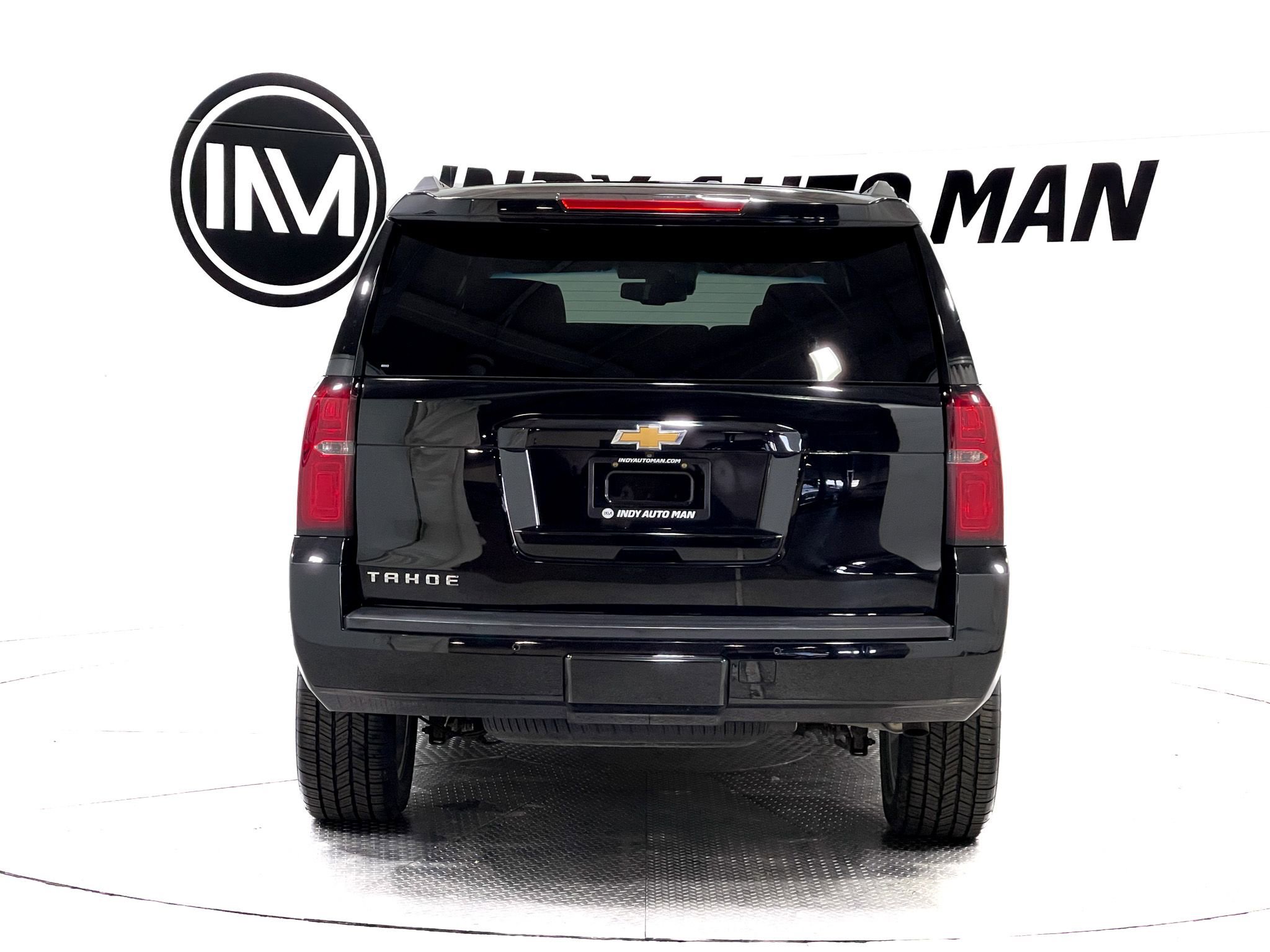 Used 2018 Chevrolet Tahoe LT w/ Luxury Package AWD/4WD image 5
