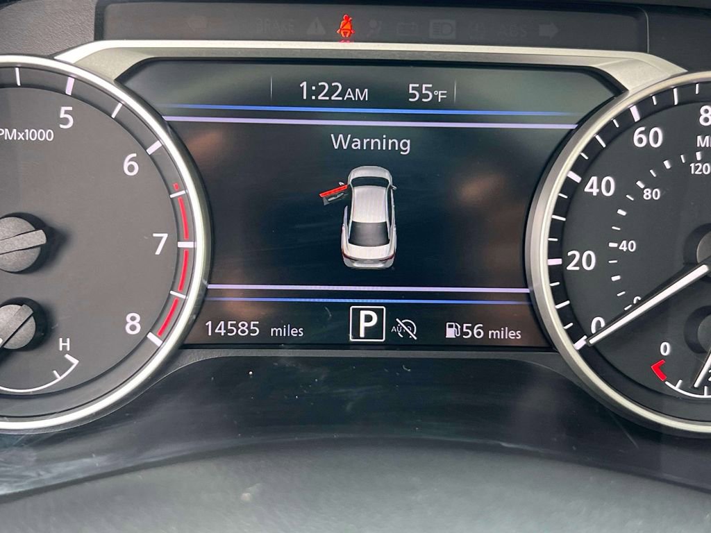 Used 2025 Nissan Sentra SV w/ SV Premium Package FWD image 28