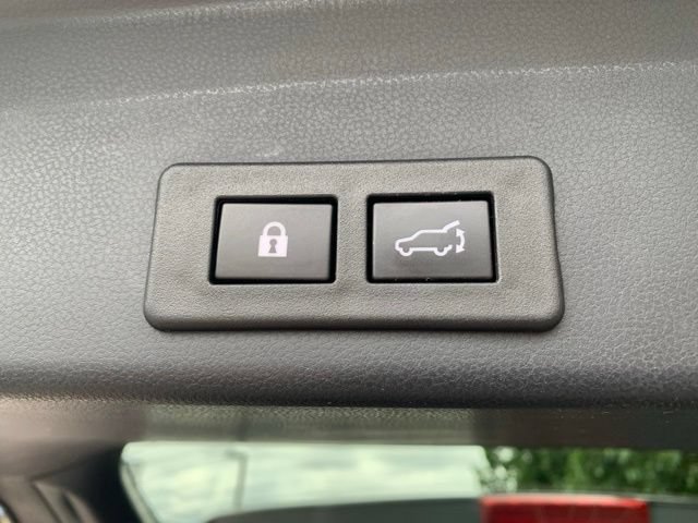 Used 2021 Subaru Ascent Limited w/ Technology Package AWD/4WD image 7